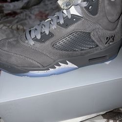 Jordan Wolf Greys Size 9