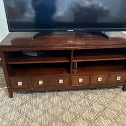 TV Stand 