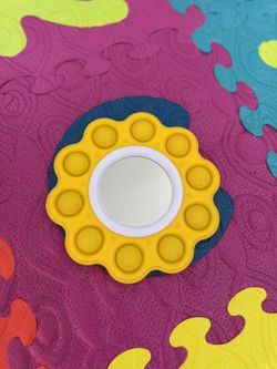 Dimpl Bright Pop Toy With Mirror 