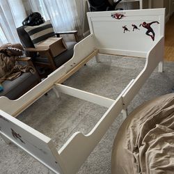 Free Boy Twin Size Bed Frame With Mattress 