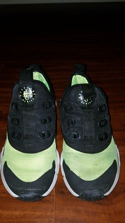 Kids size 11 Huarache