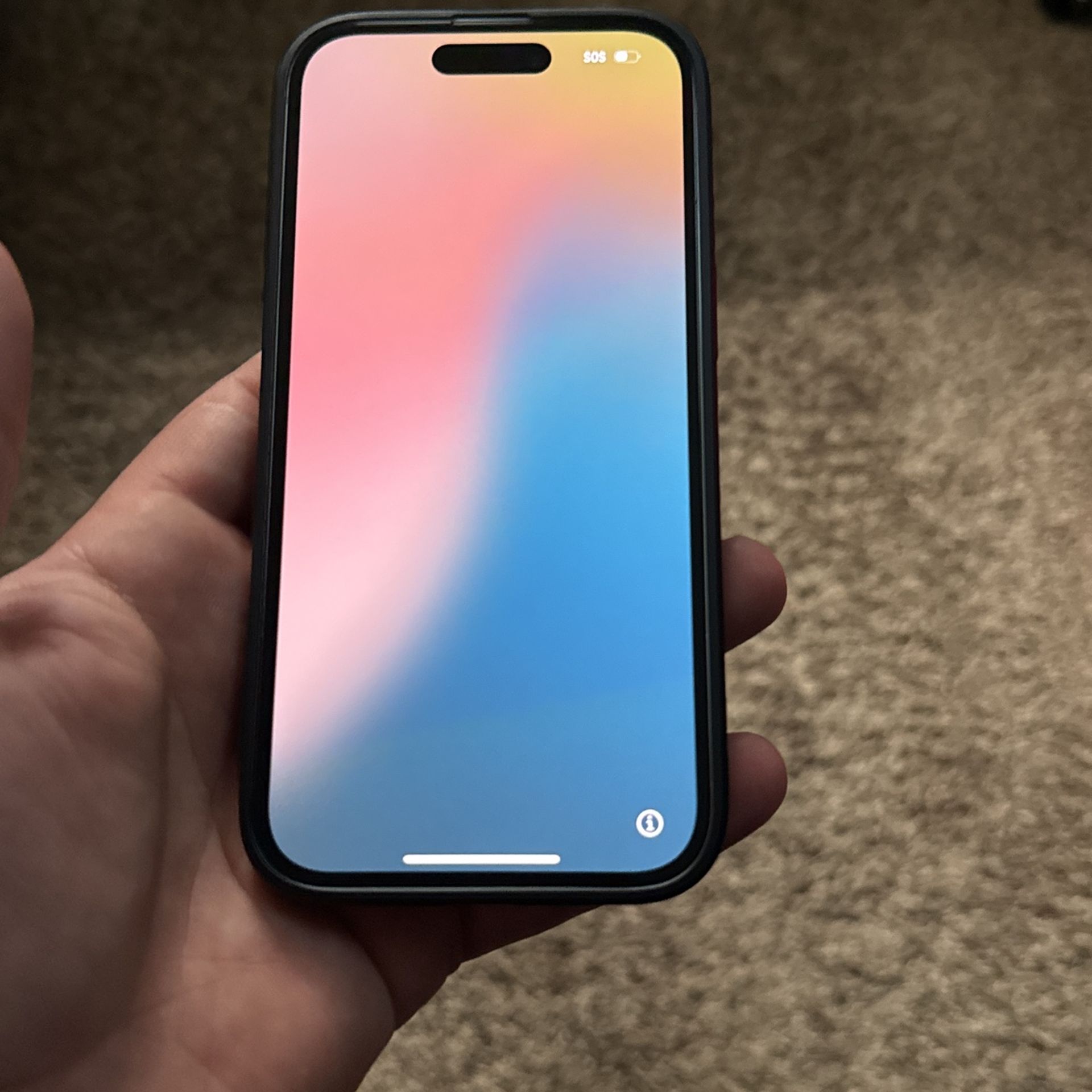 iPhone 15 White