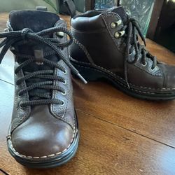 Eastland Badger Leather Boot - Womens Size 6