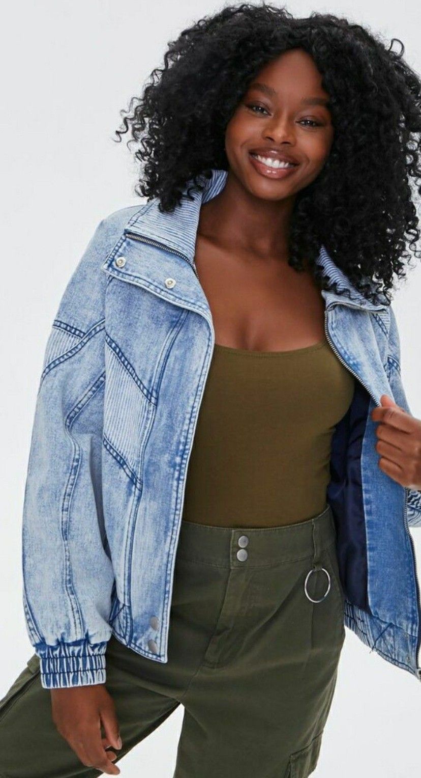 Retro Style Denim Jacket. Size M