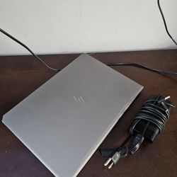 HP Zbook studio G5 