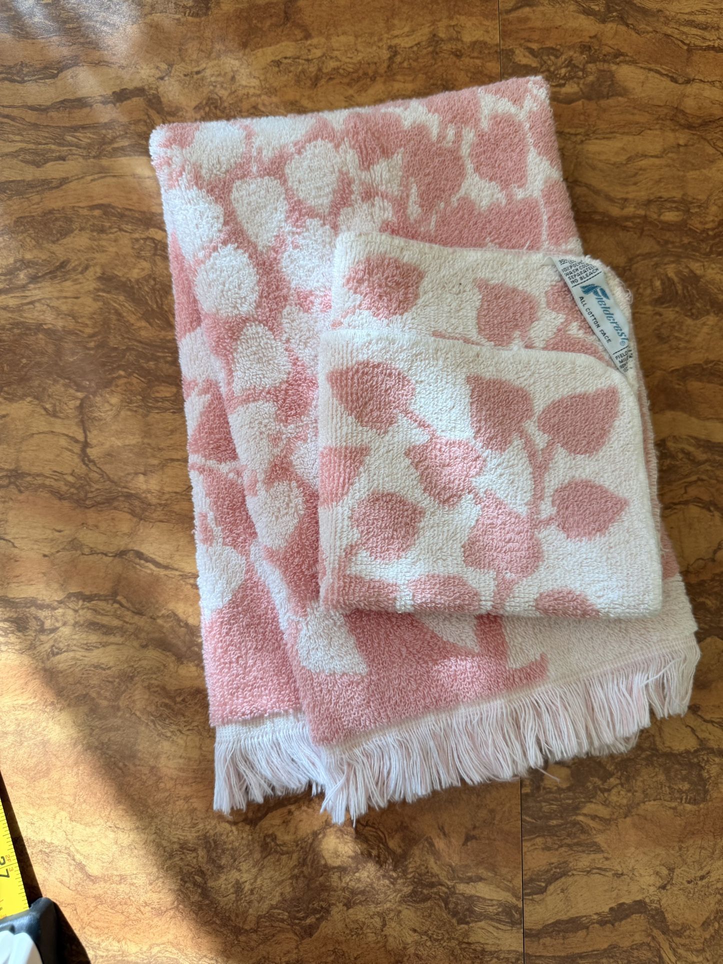 Vintage Pink And White Towel Set Of 2