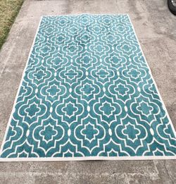 Large area rug