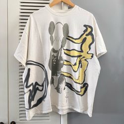 Travis Scott x KAWS T-shirt Size XL