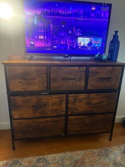 Dresser and nightstand