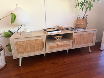 Woven Rattan-Style Light Oak Wooden TV Stand