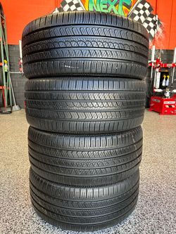 Pirelli Tires 285/45R22