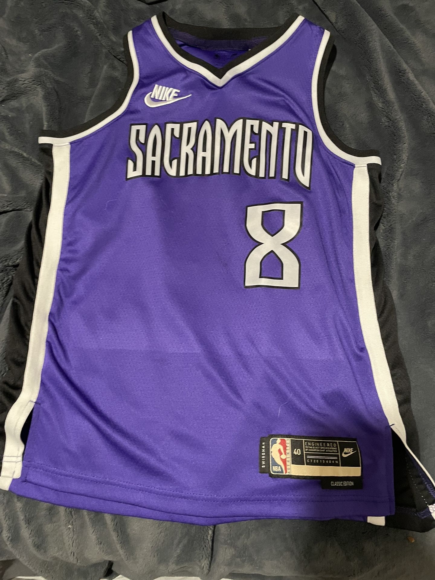Sacramento Kings Zack Lavine jersey