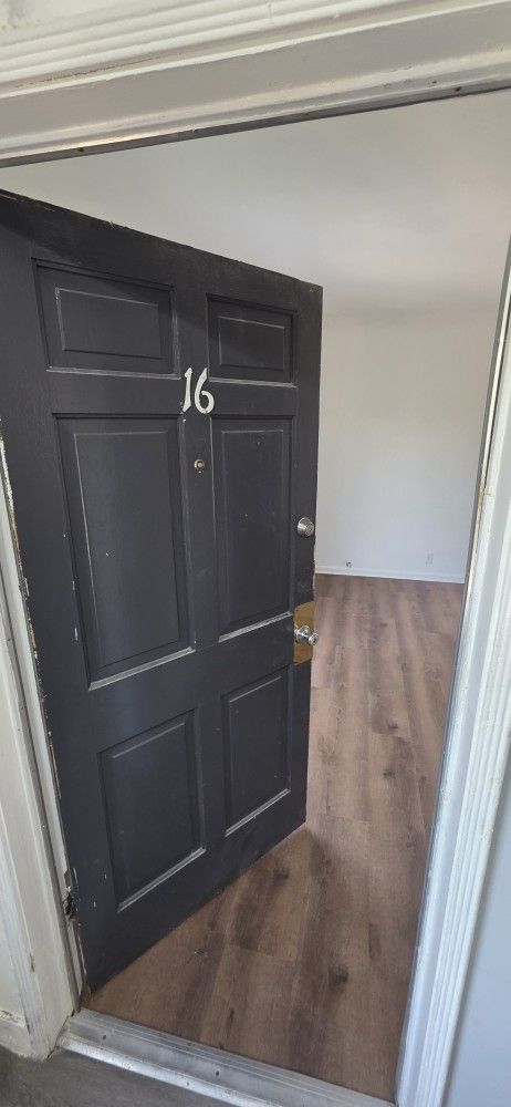Studio Apartment $1499 All It's utility Included