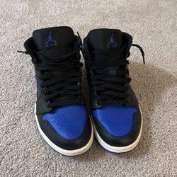 Air Jordan 1 Mid Hyper Royal Size 7.5