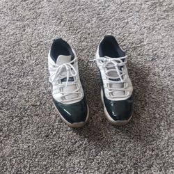 Jordan  11.  Retro Emeralds 