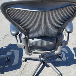 Herman Miller Aeron Office Desk Chairs 