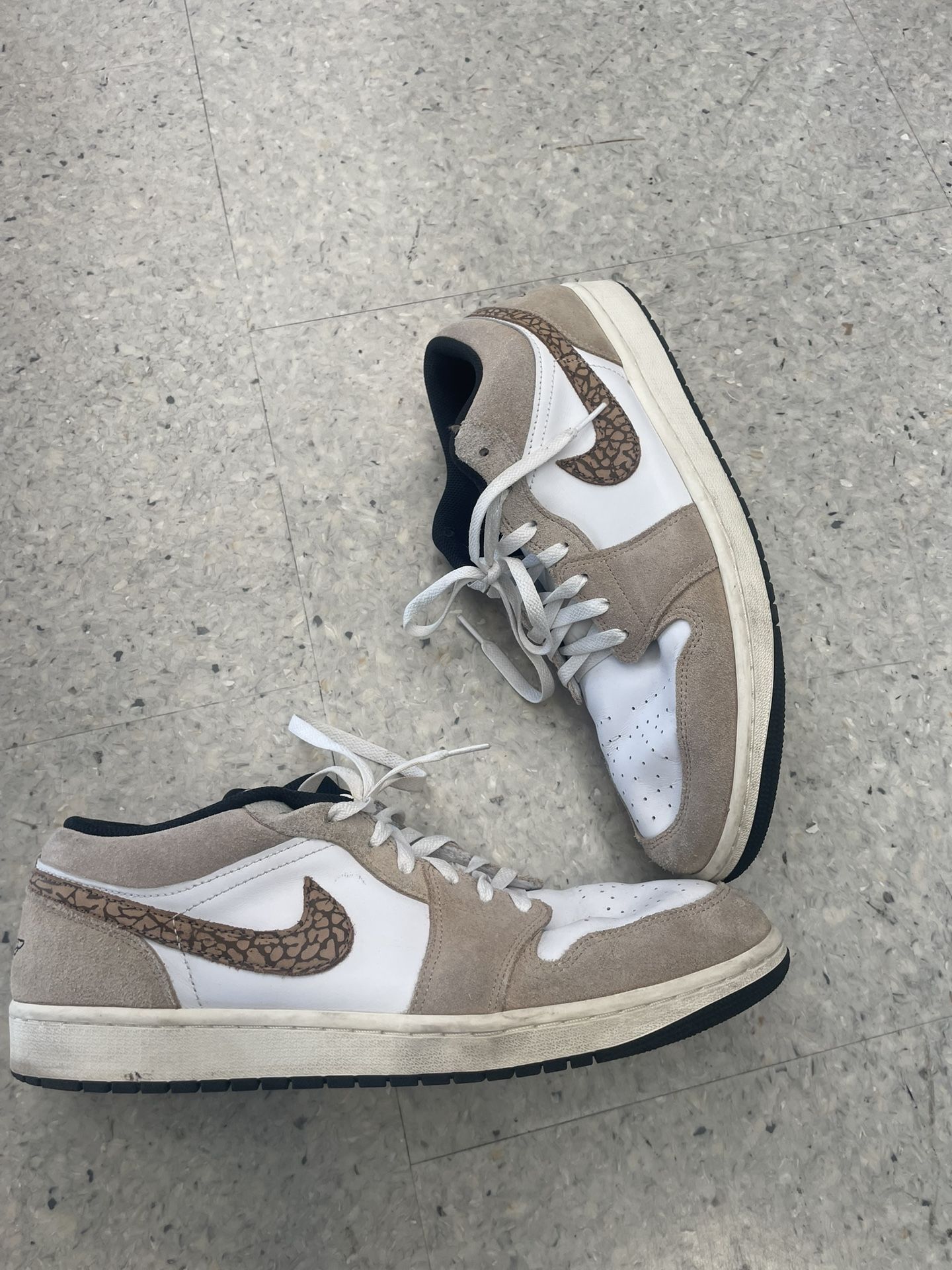 Nike Air Jordan 1 Low SE brown (m)