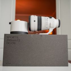 Sigma 200mm F2 Sony Lens