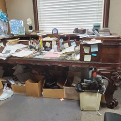 Square Piano Desk 