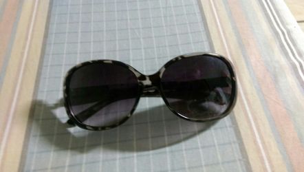 Jones New York sunglasses $20
