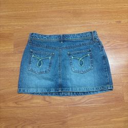 Vintage Y2K SO Embroidered Jean Mini Skirt Size 7 