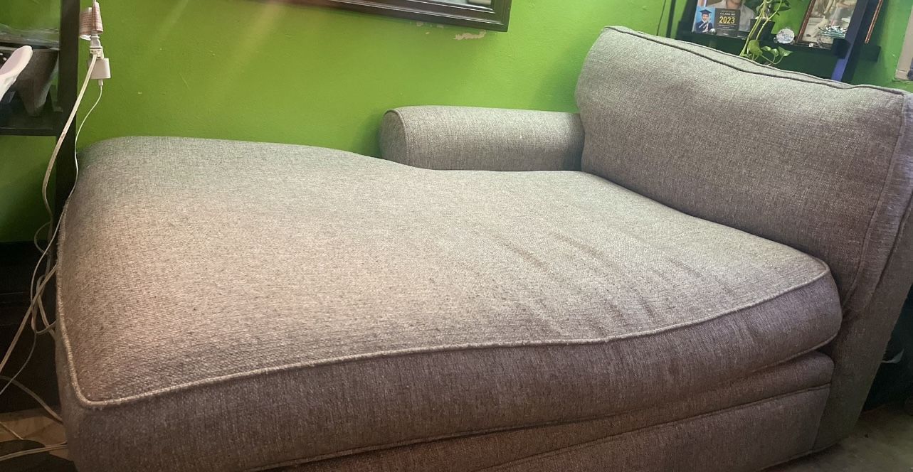 Grey Modern Couch | Comfortable Seating I Comfortable For Laying Down | 4F'6 Long 3F'3 Wide