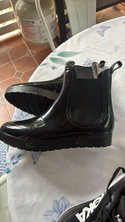 Rain boots