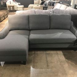 👉Jarreau Sofa Chaise Sleeper and Chair
Ashley Furniture$20 Down Payment and delivery available 