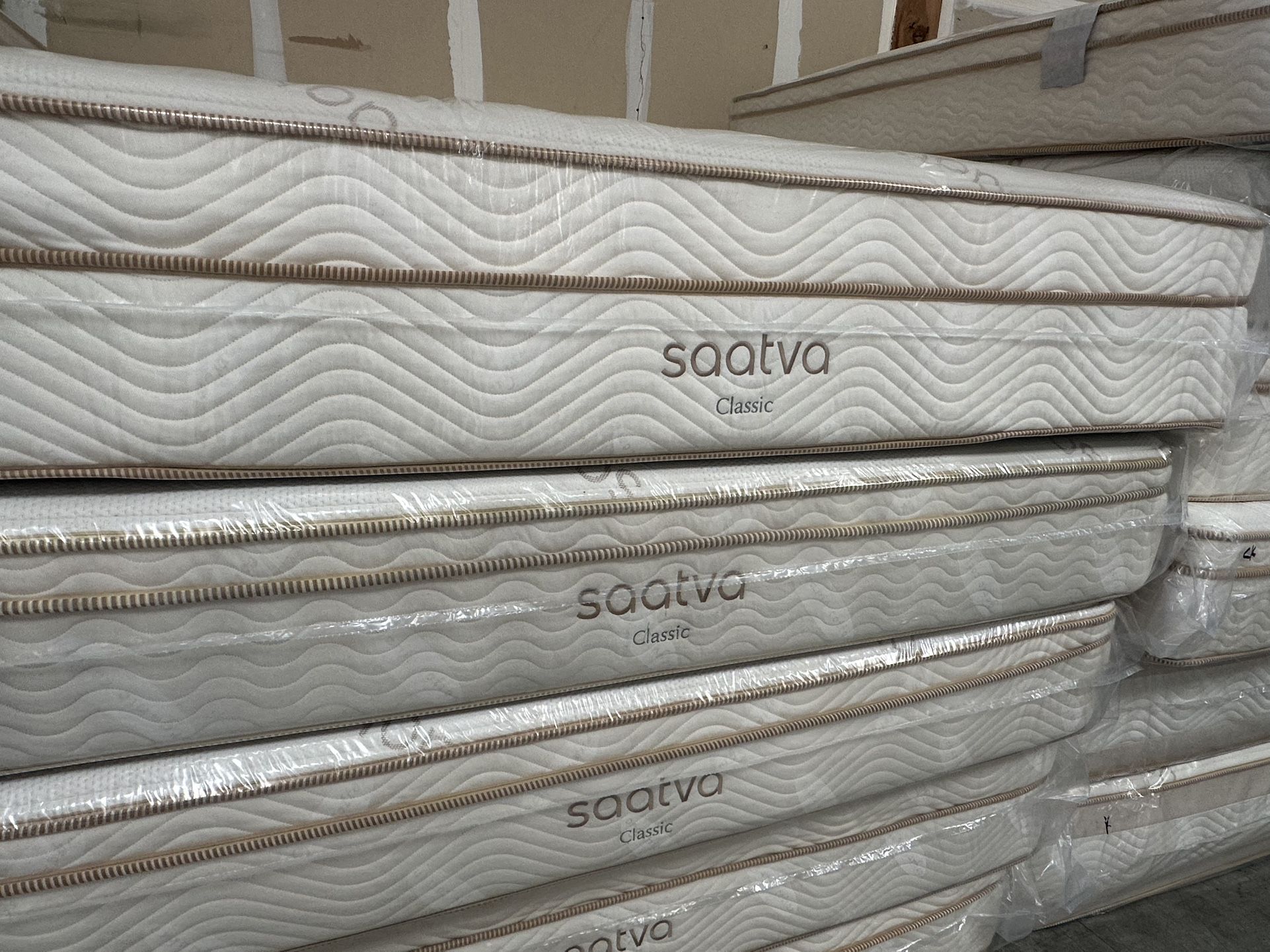 queen saatva pillow top mattress sale