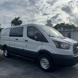 2017 Ford Transit-250