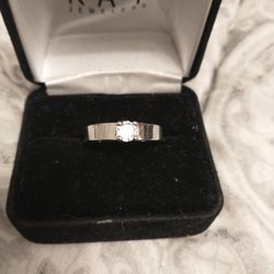 Sterling Silver Ring Size 8