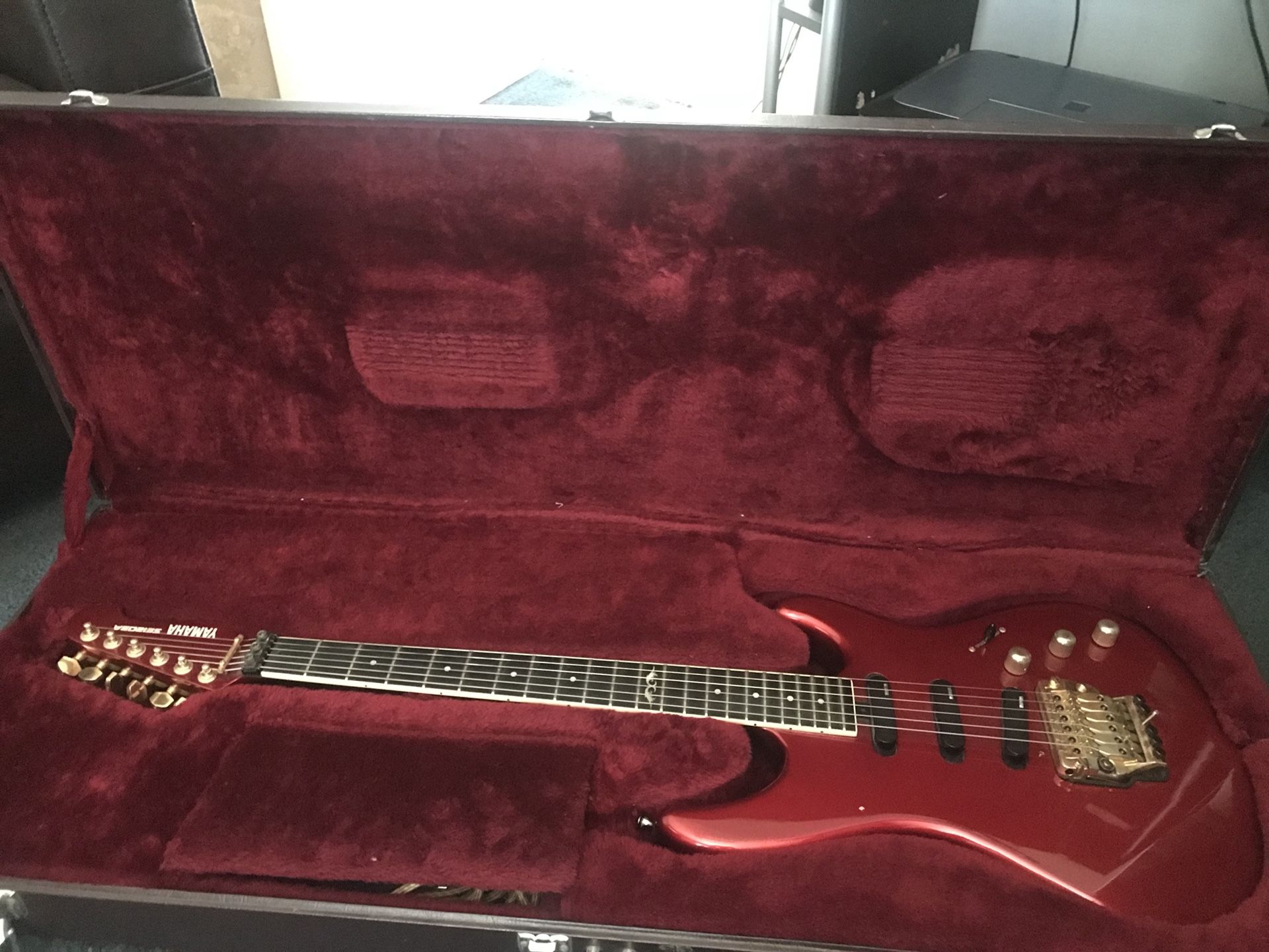 Yamaha SE1203A Red Electric Guitar