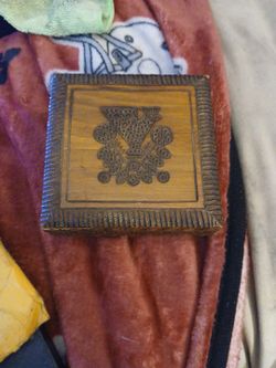 Vintage Hand Carved Wooden Trinket Box30