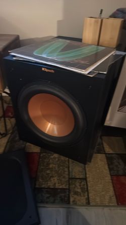 Klipsch 12” Subwoofer with Auralex Acoustic Platform and Blue Jeans Cable