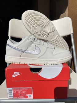 nike dunk low wmns size 8.5/gs size 7y
