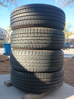 Set of (4) size 195/65/15 tires