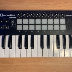 Novation Launchkey Mini 