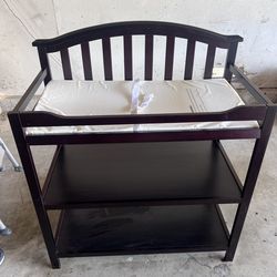 Free Baby Changing Table