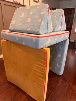 Nugget play couch