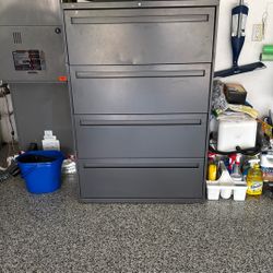 4 Drawer Legal Size File Cabinet 