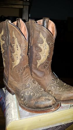 Kids cowgirl boots