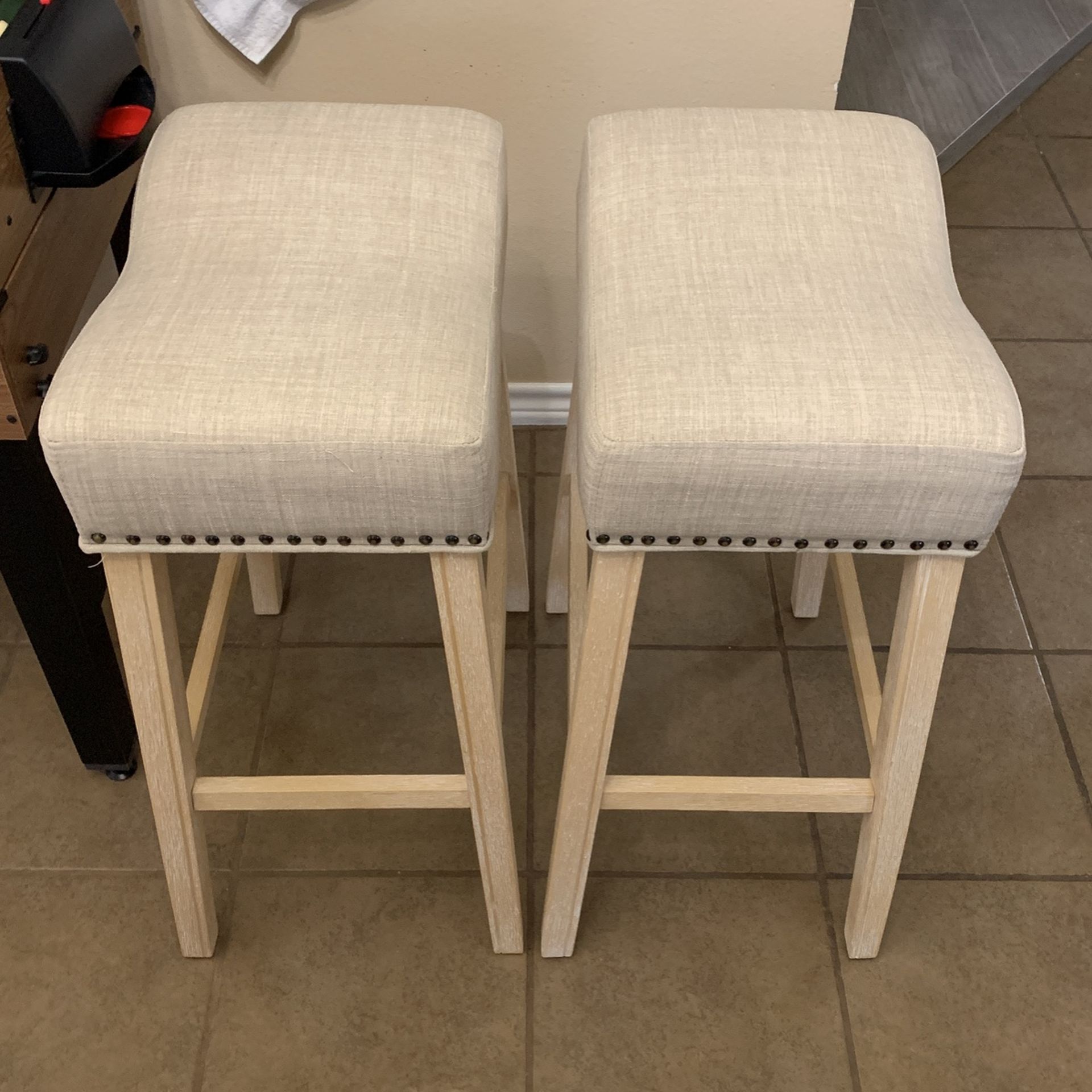 Bar Stools 