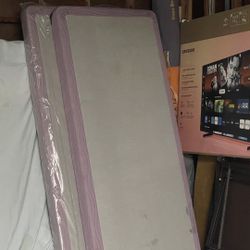 Twin XL Bed Bases – Like New! (Set of 2) 🛏️