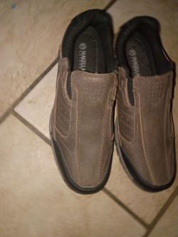 Magellan.  Mens shoes size 8 1/2