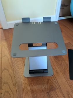 Solid Laptop stand - steel