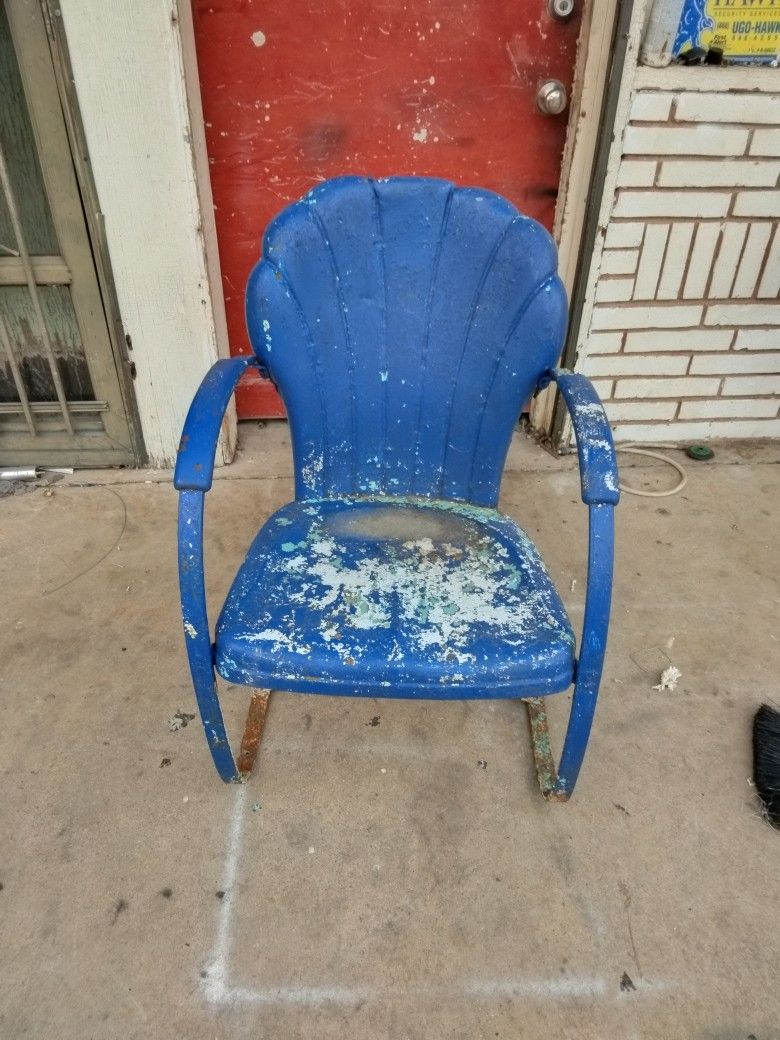 Antique Chair For Looks