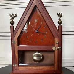 Vintage Mid Century Mantle Clock