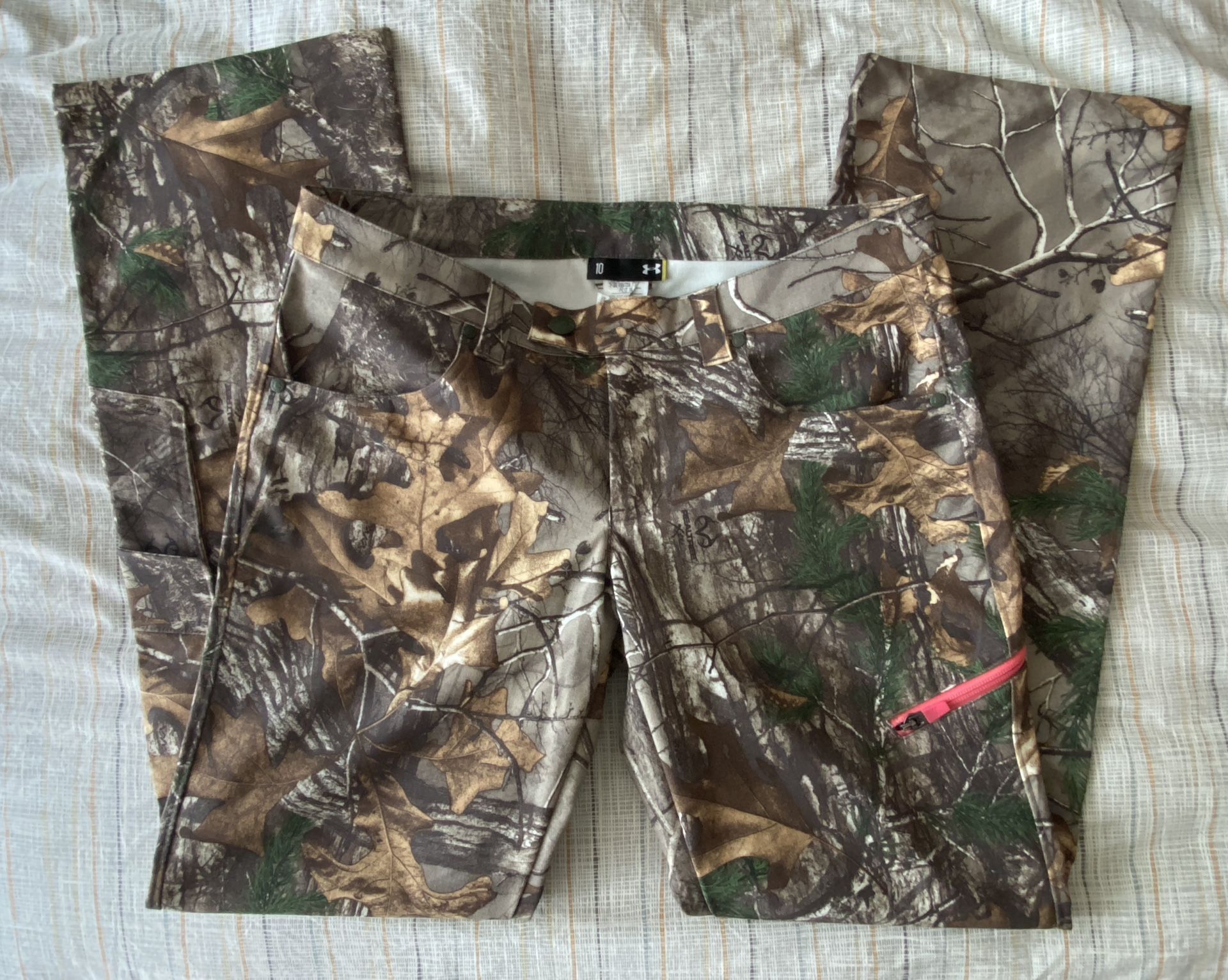 Under Armor Camo Pants - Women’s 10 (runs on small side)