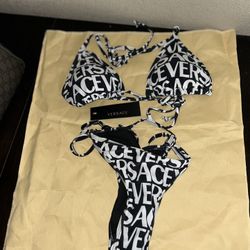 Bikini Set (((((Versace’s  ) Black And White 