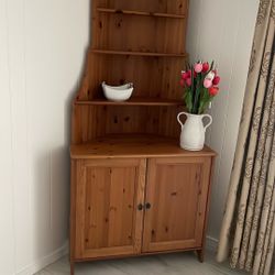 Wood Dinning Room  Corner  Shelf 